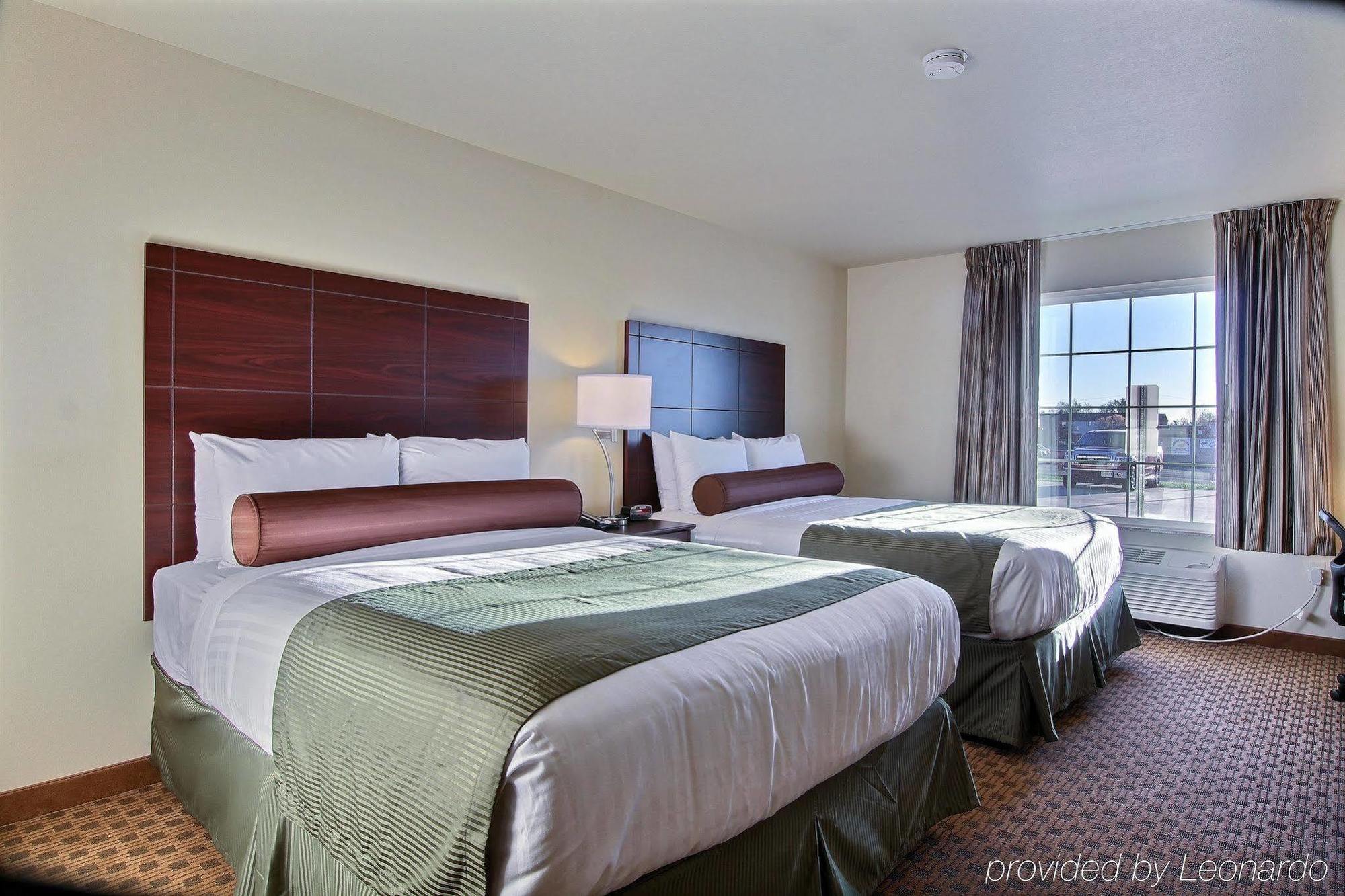 Cobblestone Hotel&Suites - Beulah Extérieur photo
